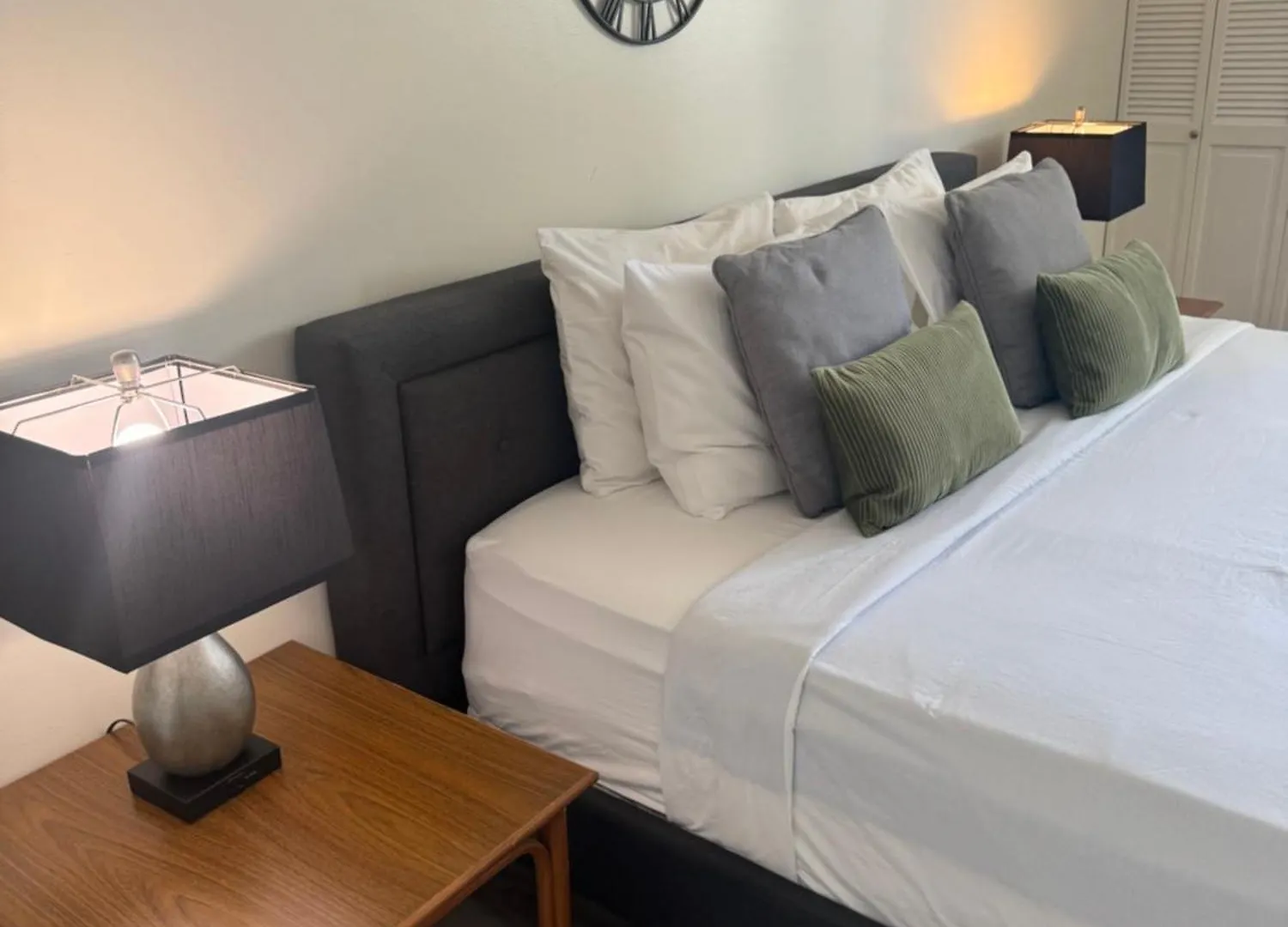 檀香山1505- Heart Of Waikiki With Kitchen - Free Parking - King Bed - Corner Unit - Mountain View Unit公寓 0*, 檀香山